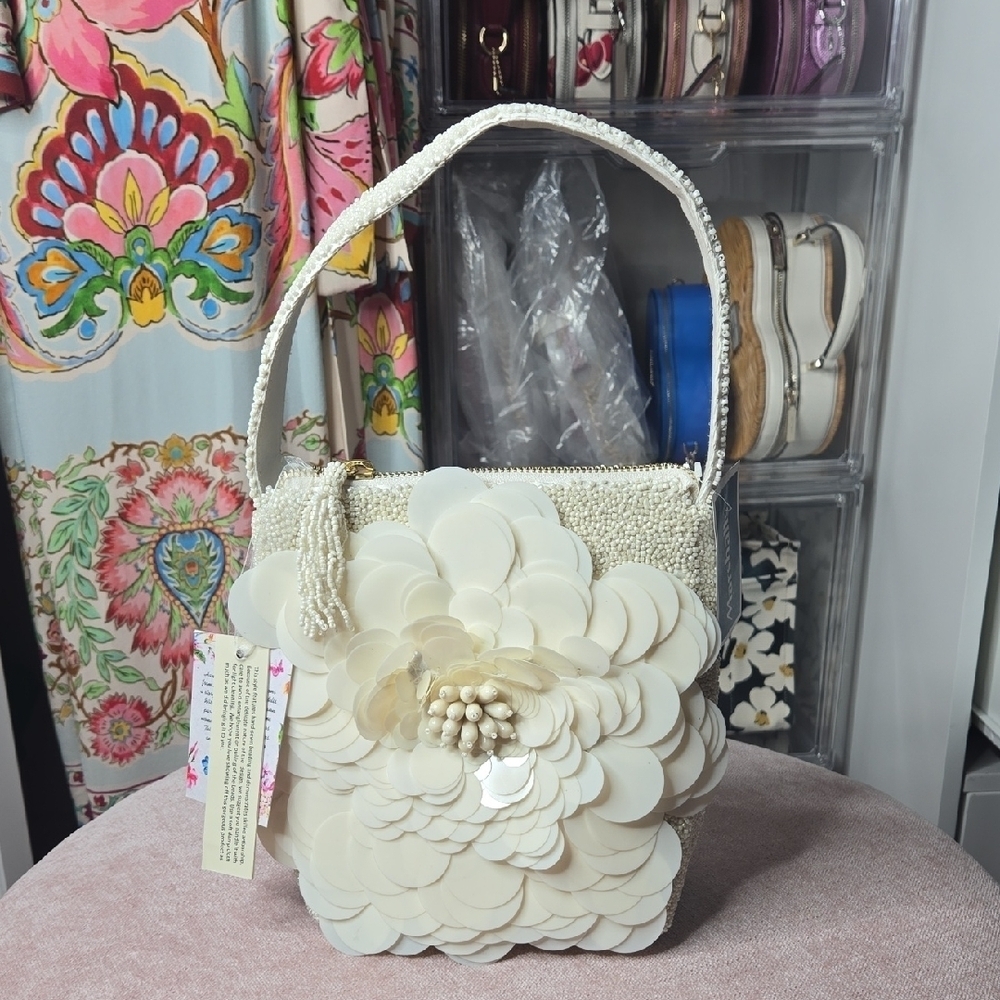 NWT 3D India Beaded Bag